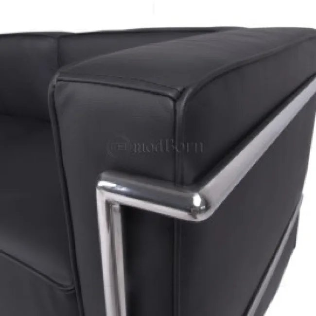 Le Corbusier Style LC2 Sofa 2-Sitzer – Schwarzes Leder — image 4