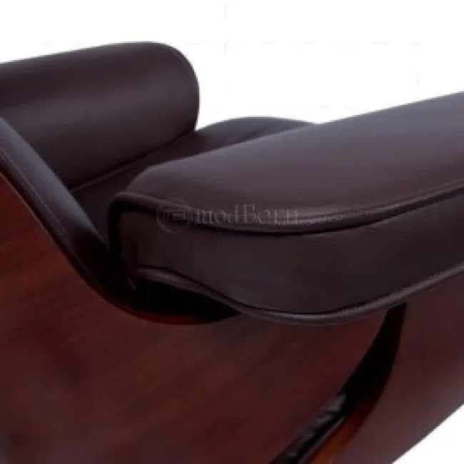 Eames Loungesessel & Hocker – Braunes Leder — image 6
