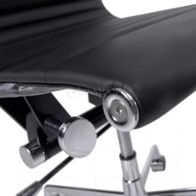 Ea117 Silla de oficina Eames EA117 - Respaldo bajo, cuero negro acanalado — image 3